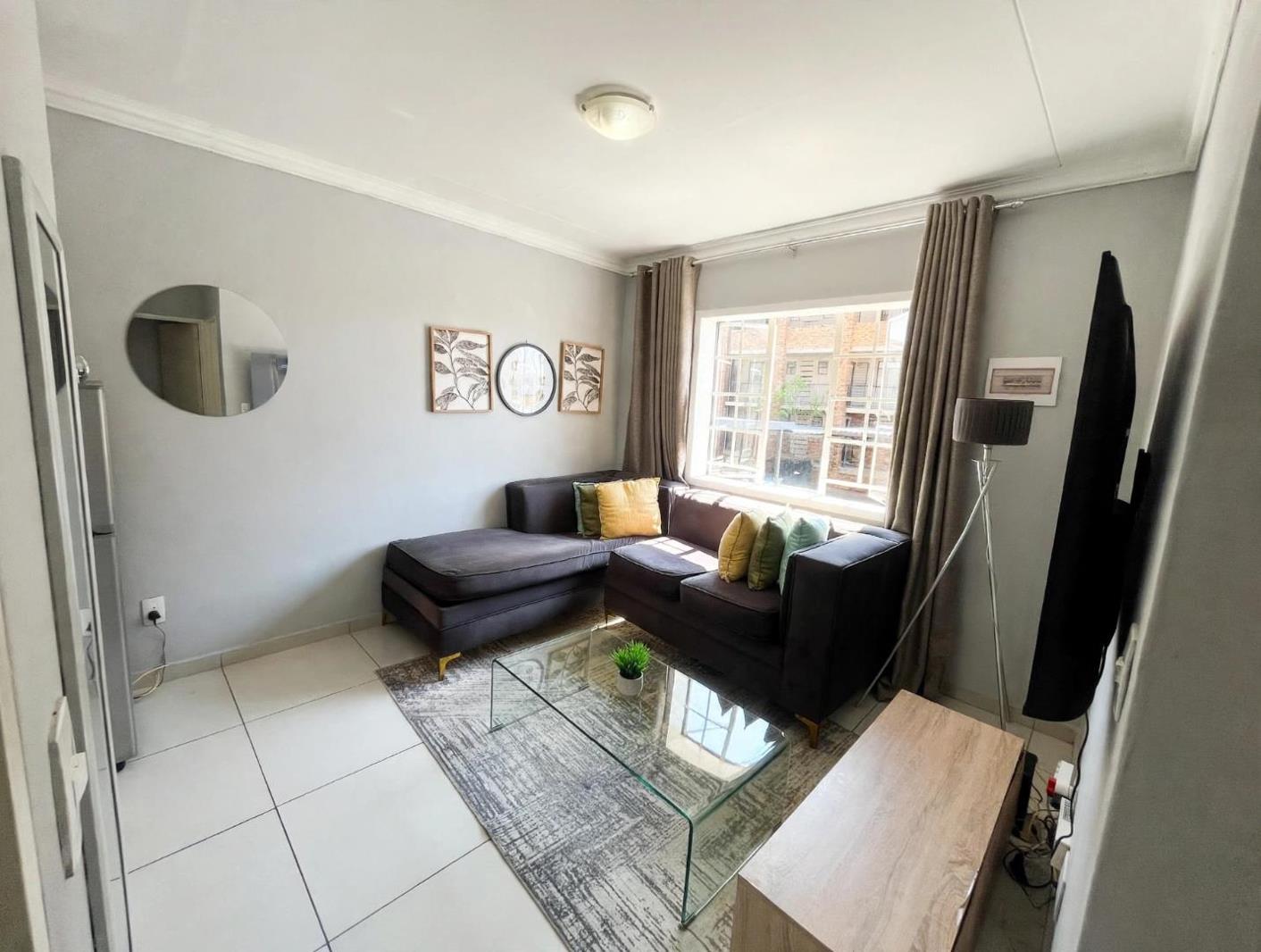 2 Bedroom Apartment in South Hills