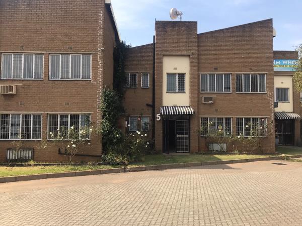 1 002 m² Industrial space