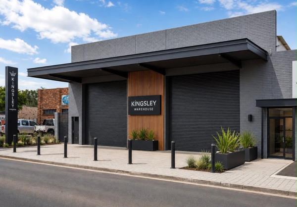 255 m² Commercial space