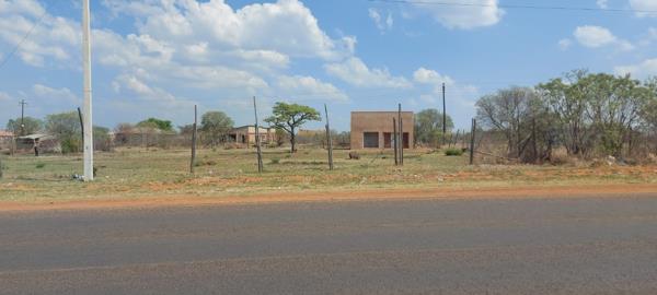 2 248 m² Land
