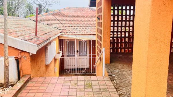 7 Bedroom House