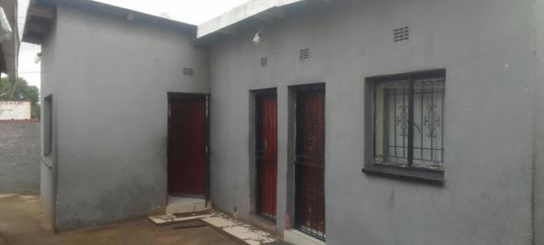 2 Bedroom House