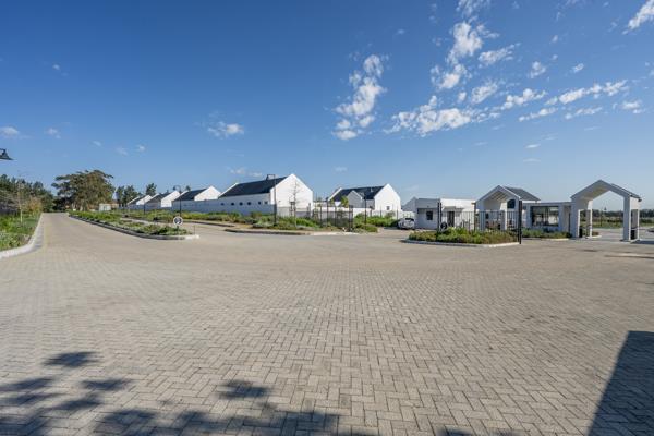 828 m² Land
