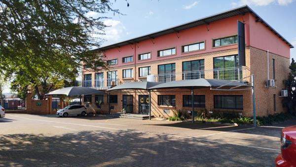 466 m² Commercial space