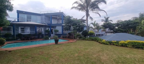 6 Bedroom House