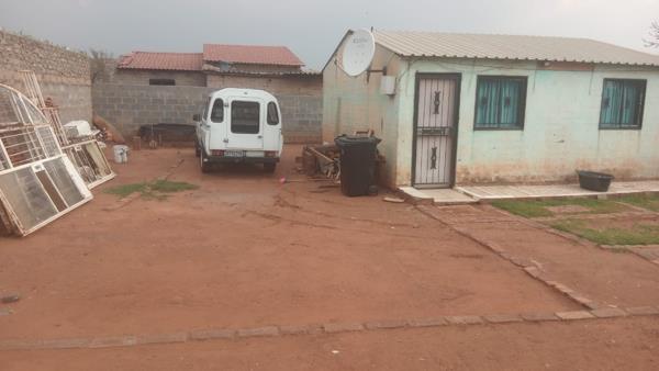 2 Bedroom House