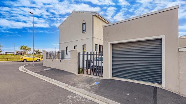 2 Bedroom Townhouse