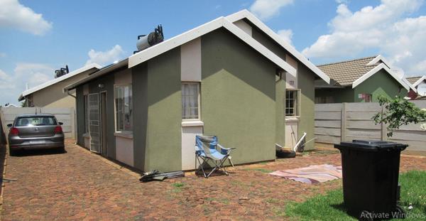 2 Bedroom House