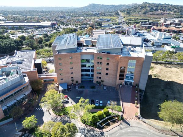 15 905 m² Commercial space