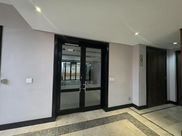 81 m² Commercial space