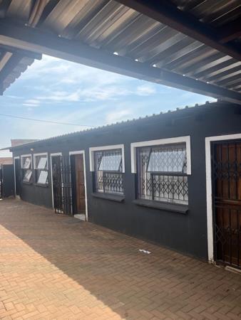 9 Bedroom House