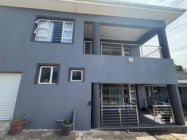6 Bedroom House
