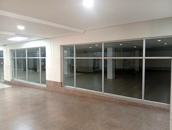 415 m² Commercial space