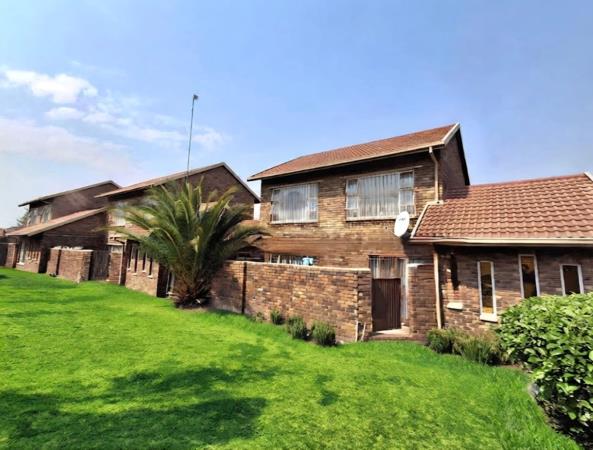 3 Bedroom Townhouse
