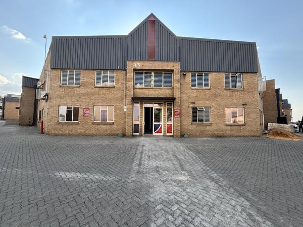 628 m² Industrial space