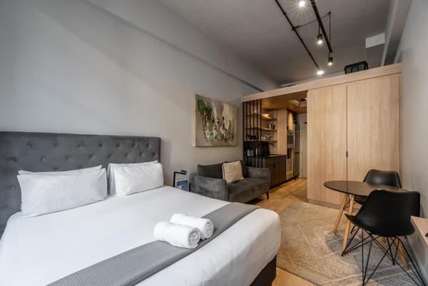 Studio Apartment
