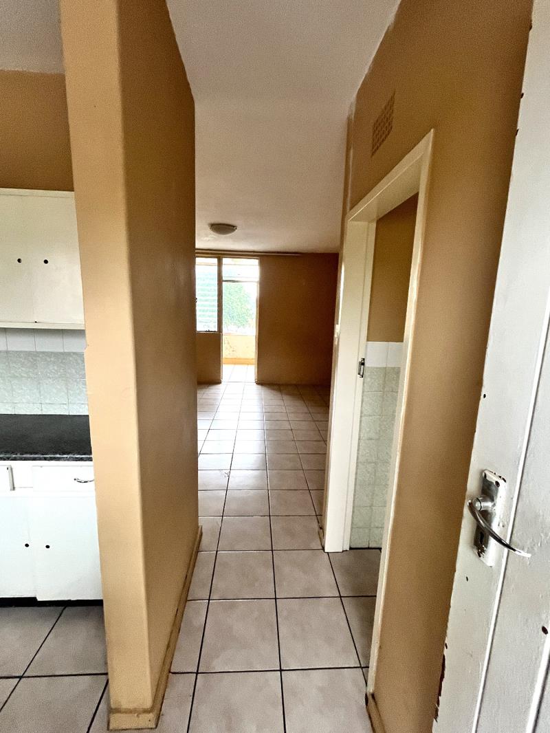 1 Bedroom Flat in Witpoortjie