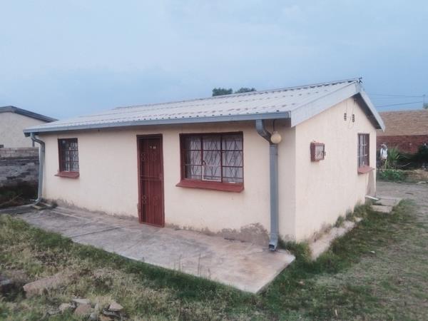 2 Bedroom House