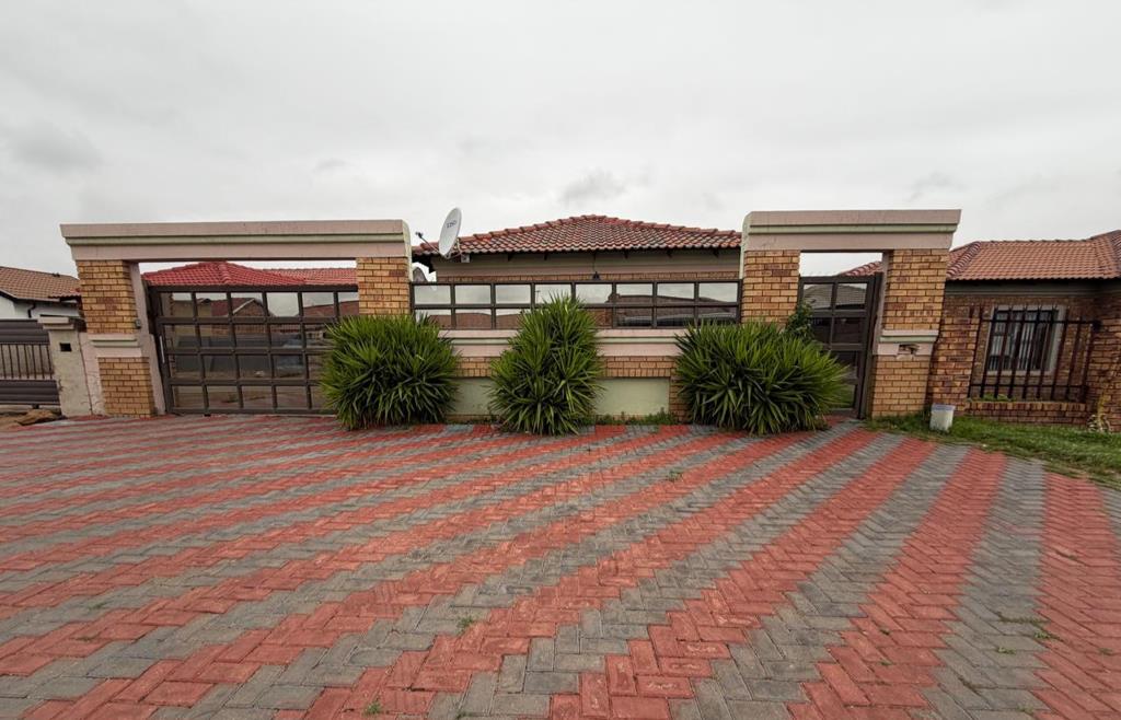 3 Bedroom House
