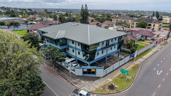 479 m² Office Space