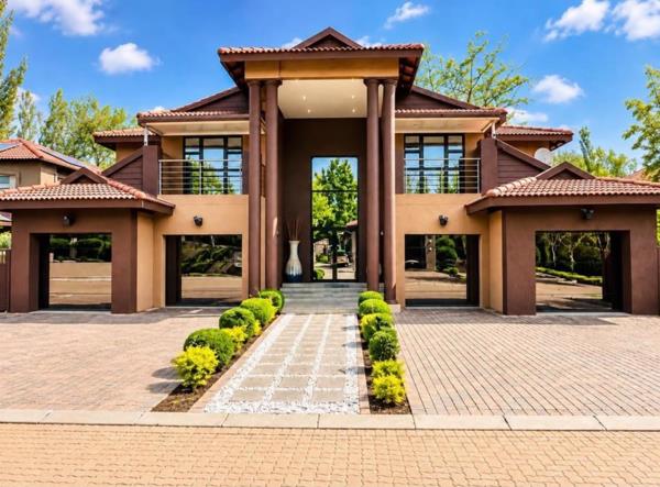 4 Bedroom House