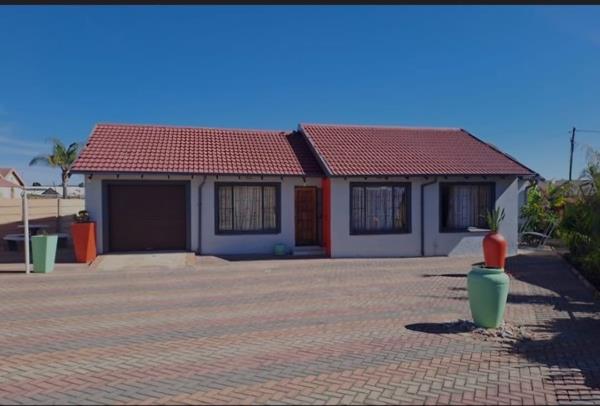 3 Bedroom Apartment