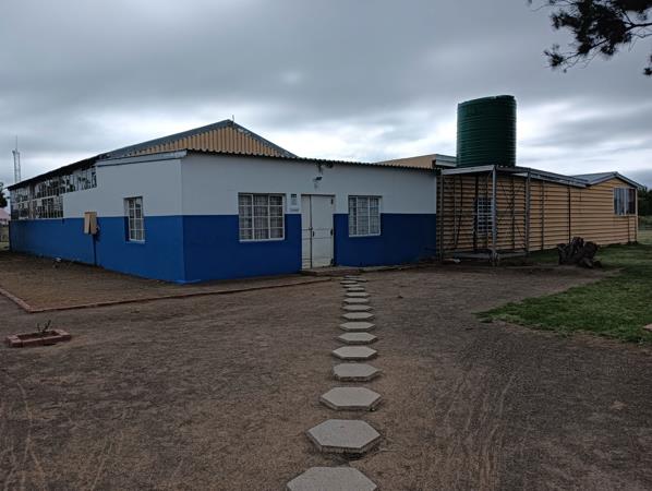 710 m² Industrial space
