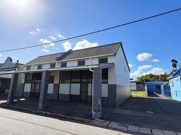 250 m² Commercial space