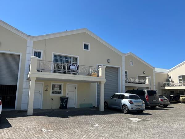 300 m² Commercial space