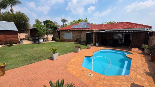 5 Bedroom House