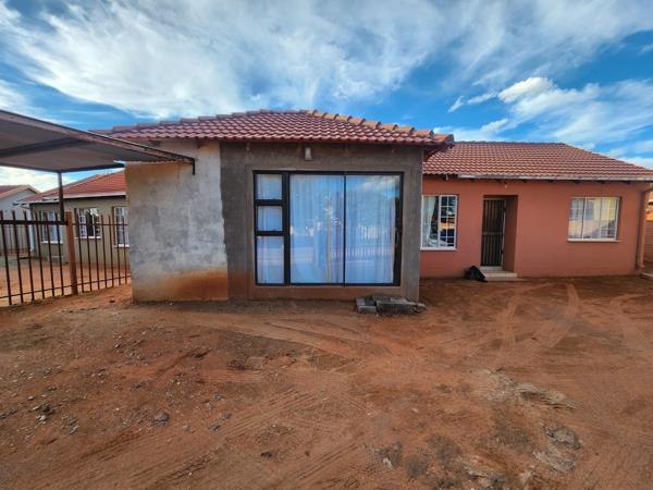 2 Bedroom House