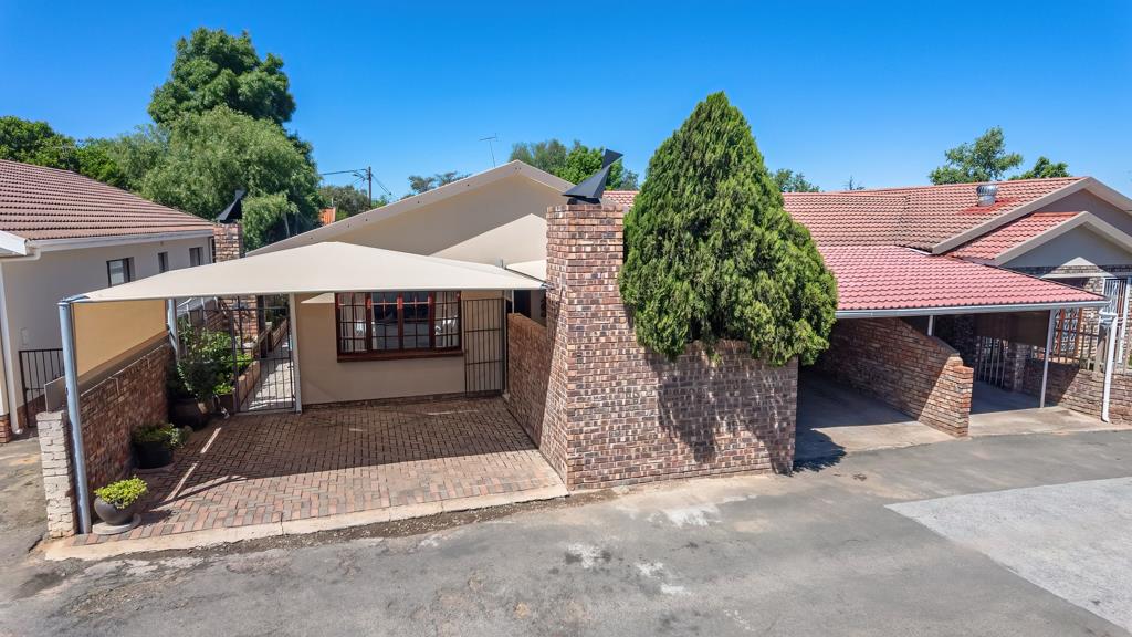 3 Bedroom Townhouse