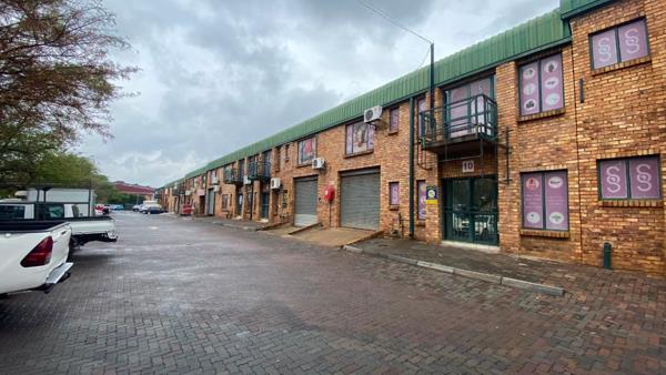 290 m² Industrial space
