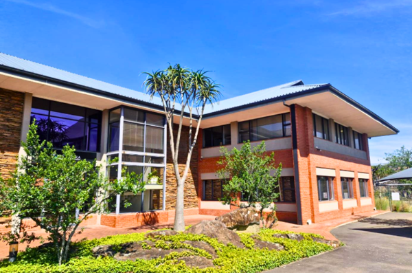 165 m² Commercial space