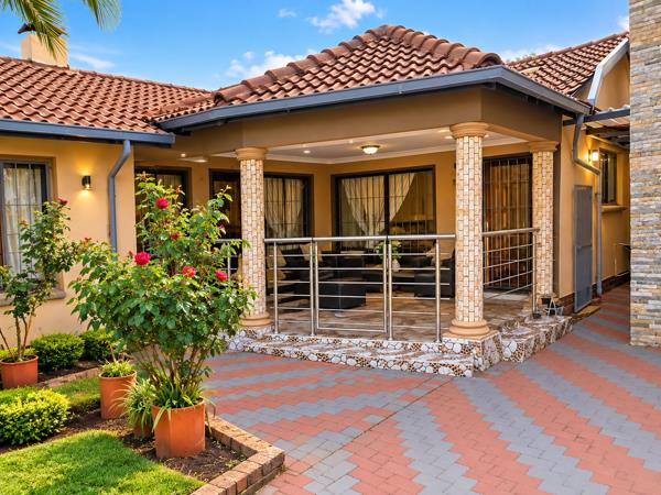 10 Bedroom House