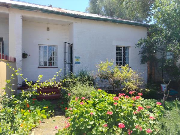 2 Bedroom House