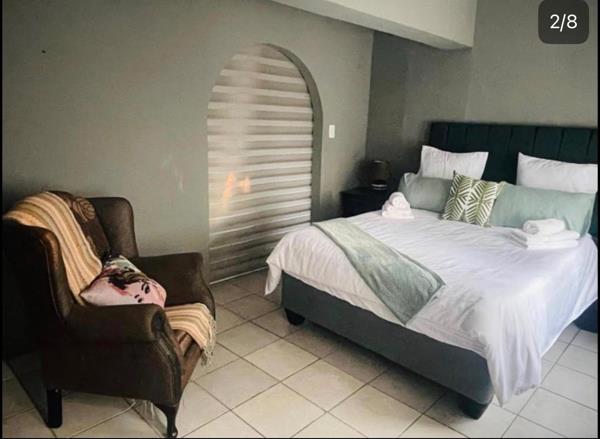 1 Bedroom House
