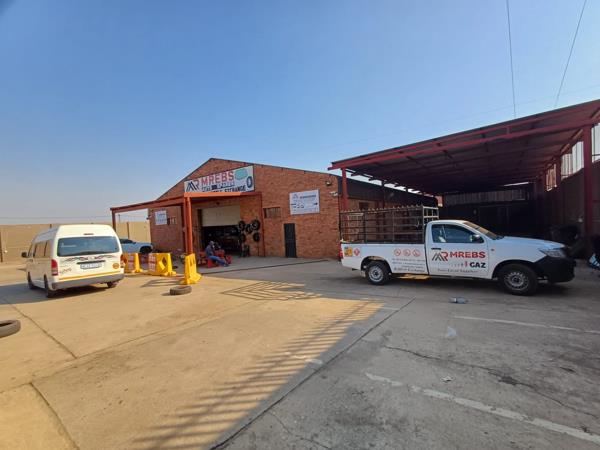 750 m² Commercial space