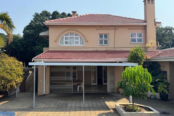 8 Bedroom House