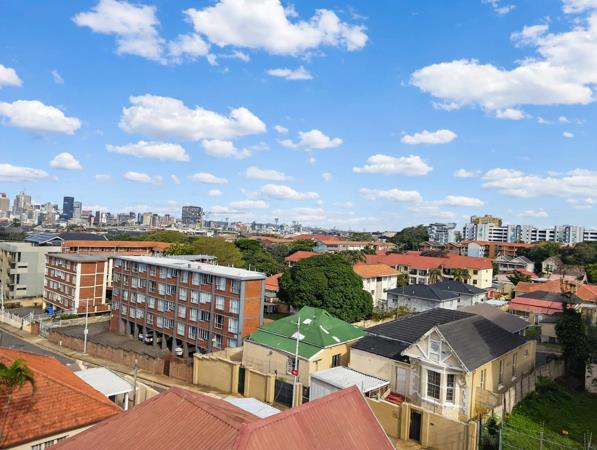 1.5 Bedroom Flat