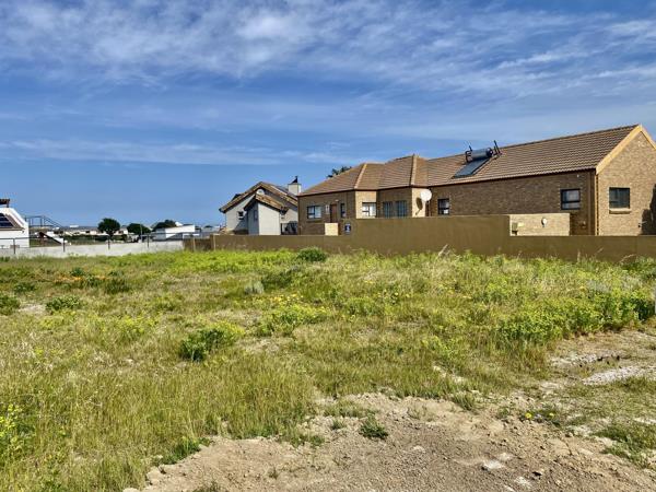 805 m² Land