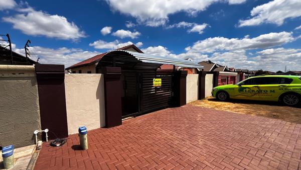 2 Bedroom House
