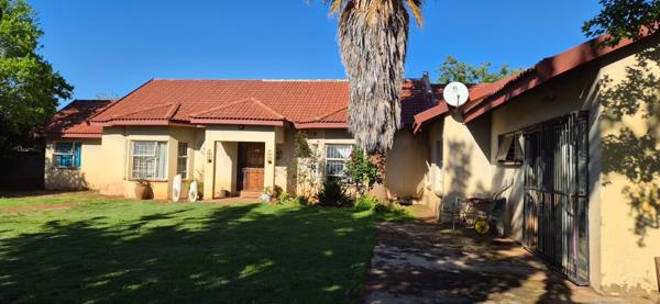 5 Bedroom House