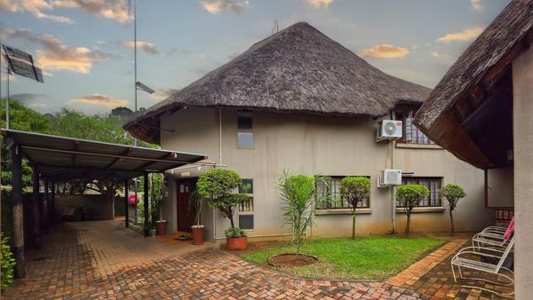 6 Bedroom House