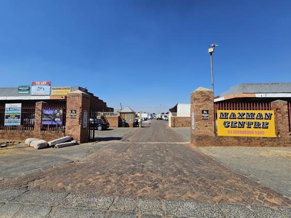 5 698 m² Industrial space