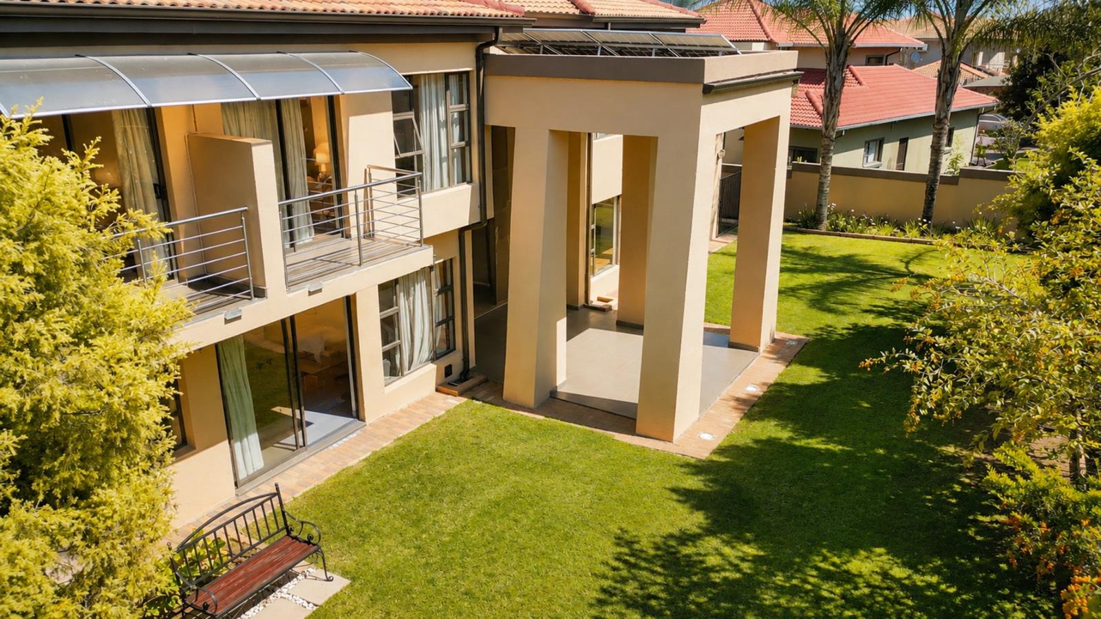 4 Bedroom House in Summerset