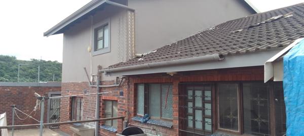 8 Bedroom House