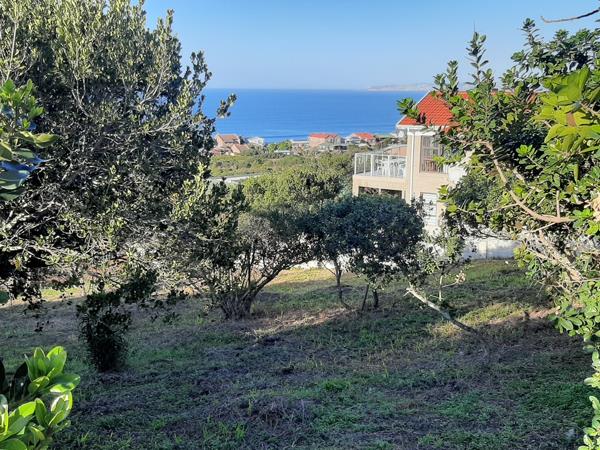 865 m² Land