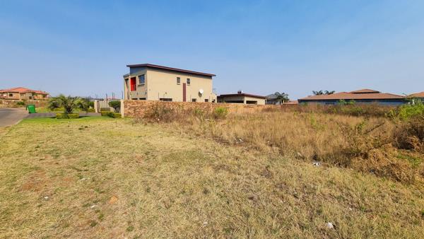 665 m² Land