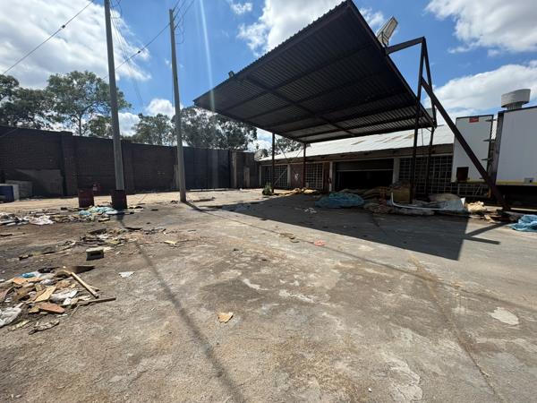 1 700 m² Industrial space